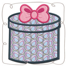 Paris Hatbox Applique
