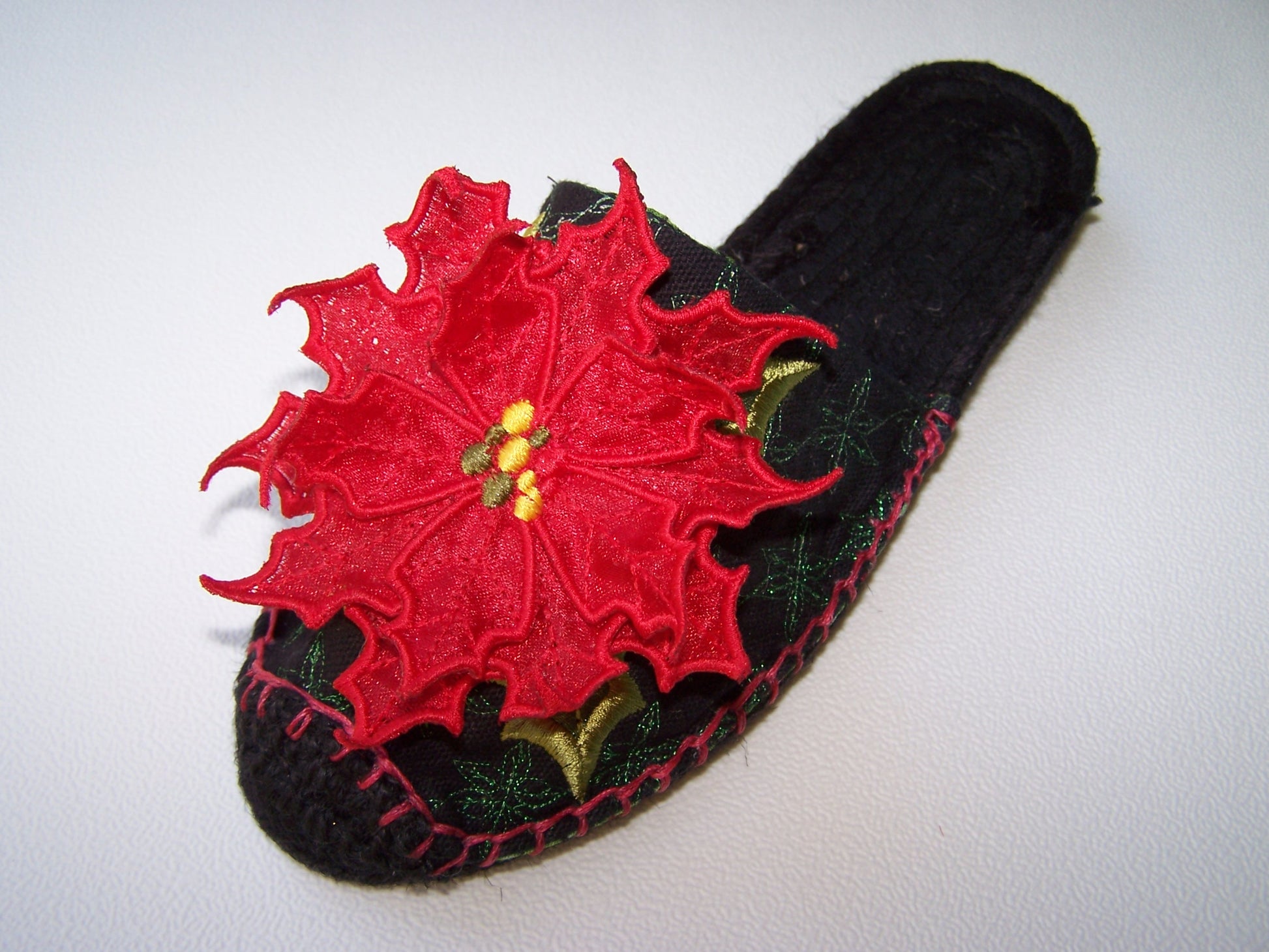 3D Poinsettia Espadrille Shoe Pattern