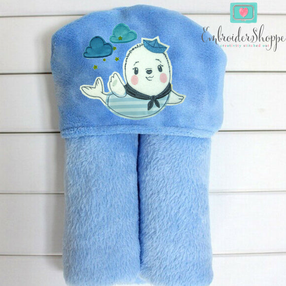 Robby Sealion Applique