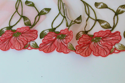 Poppy Lace