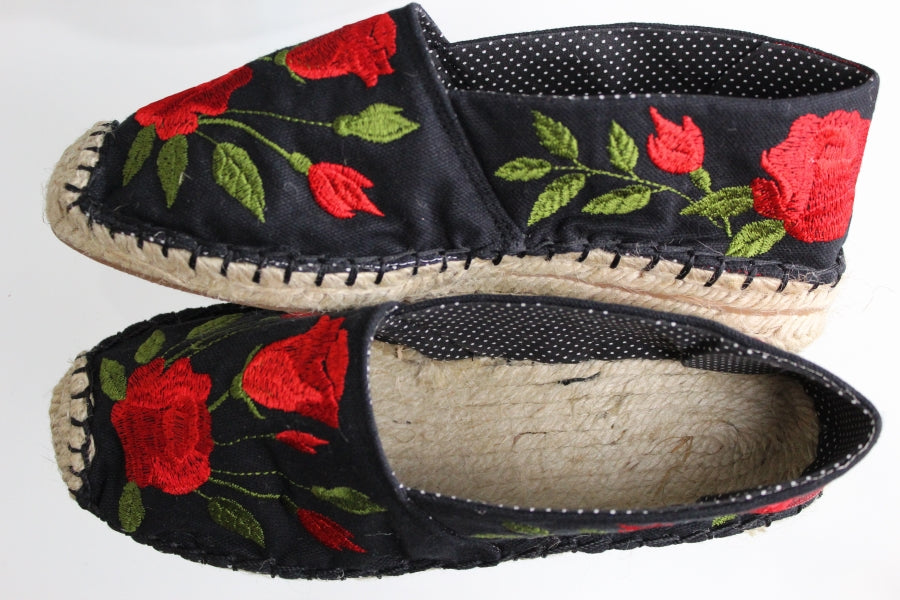 Red Rose Espadrille Shoe Pattern