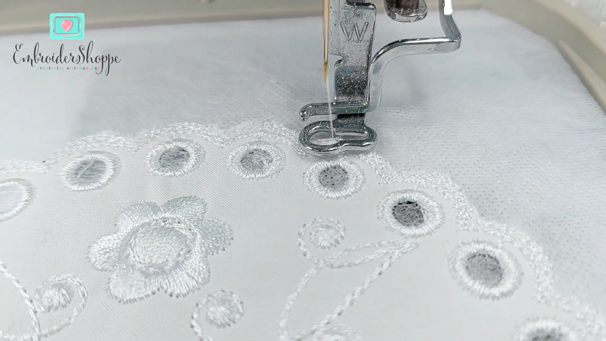 Richelieu Cutwork Coasters