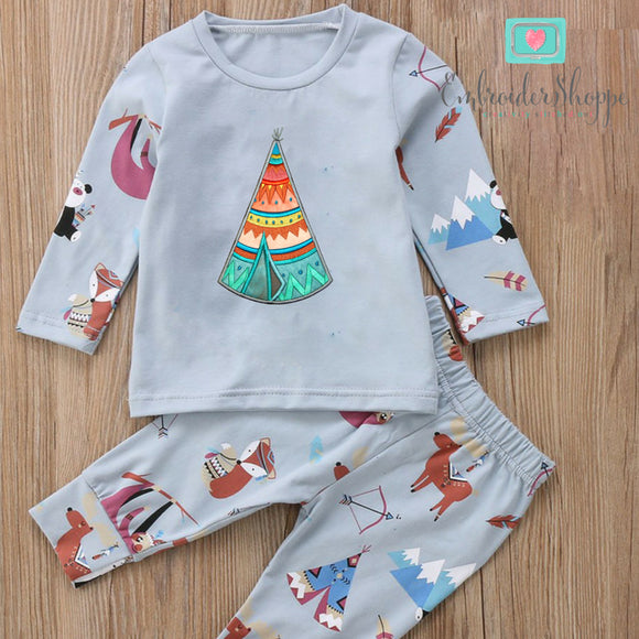 Flirty Teepee Applique